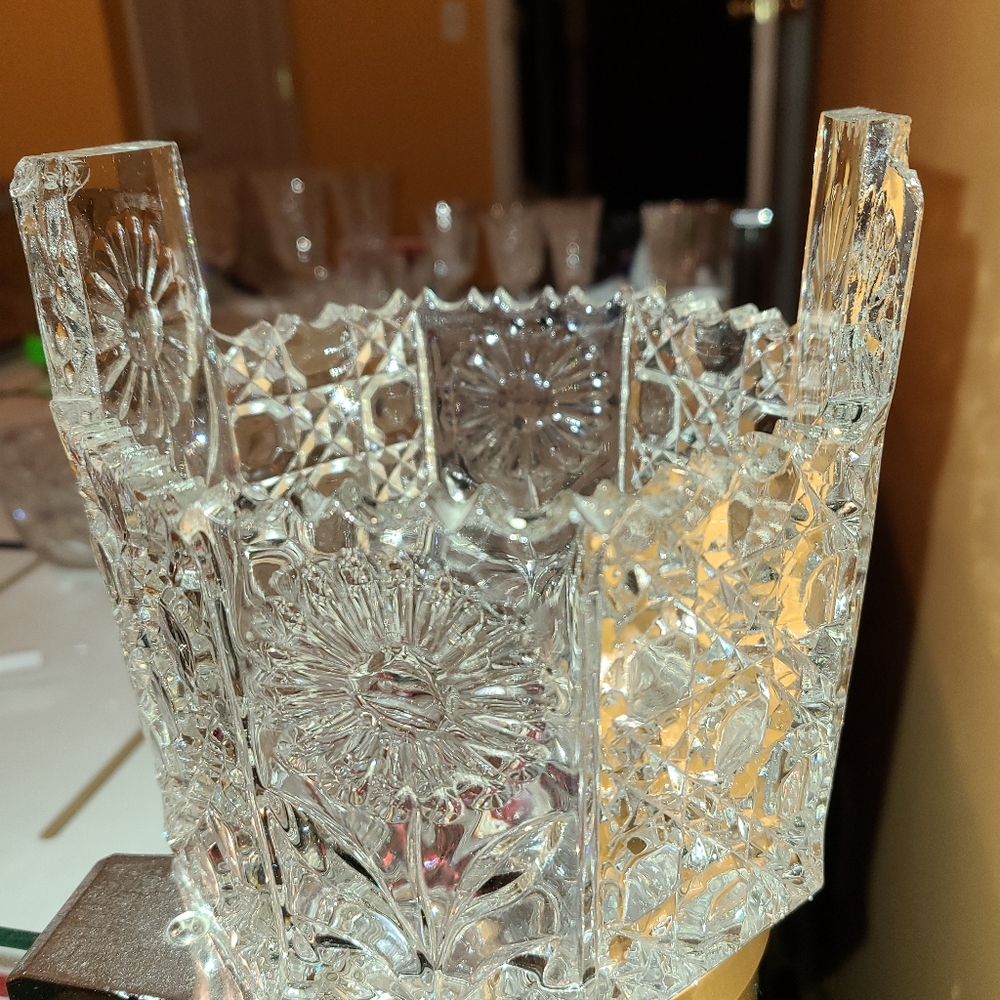 Bohemian crystal glass vase / ice bucket